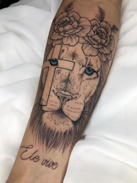 Cross And Lion Tattoo
