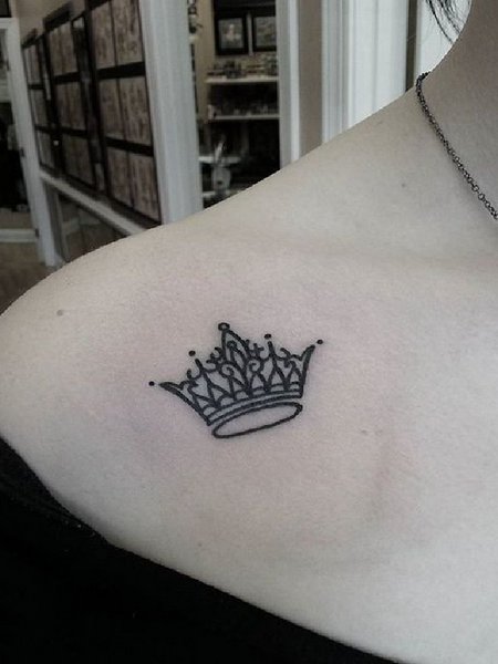 Crown Tattoo ideas for Women