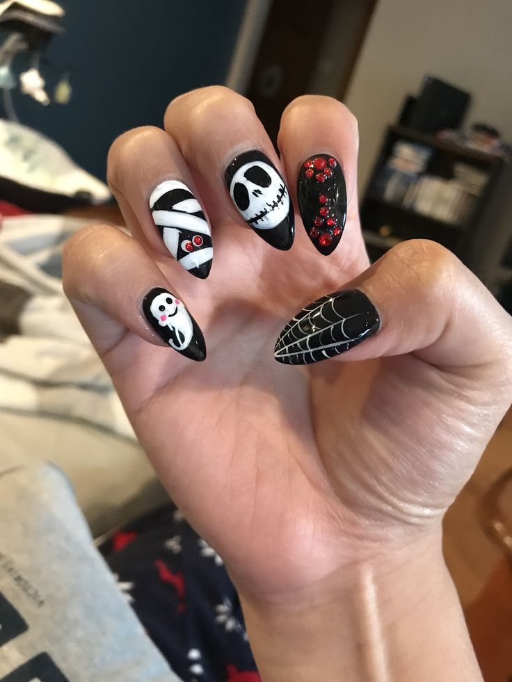 Halloween Nails