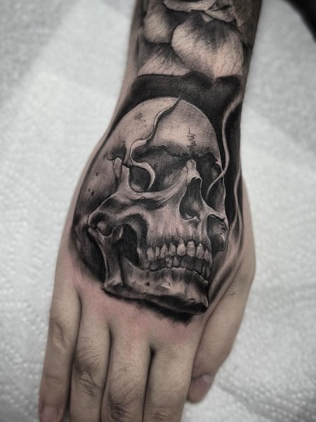 Hand Tattoos Skull