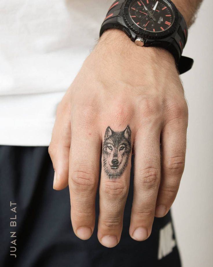 Finger Wolf Tattoo