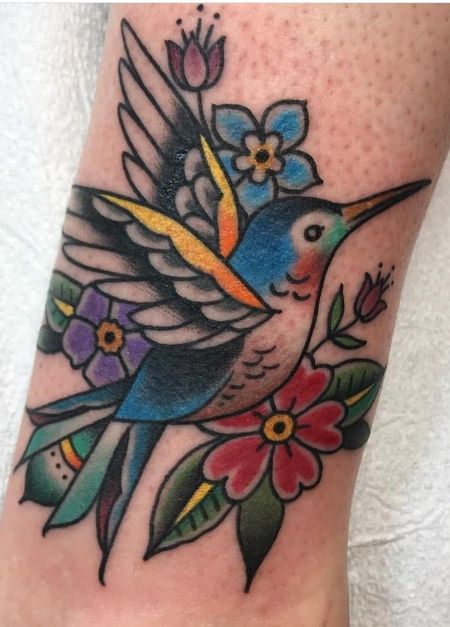 Tradional Hummingbird Tattoos